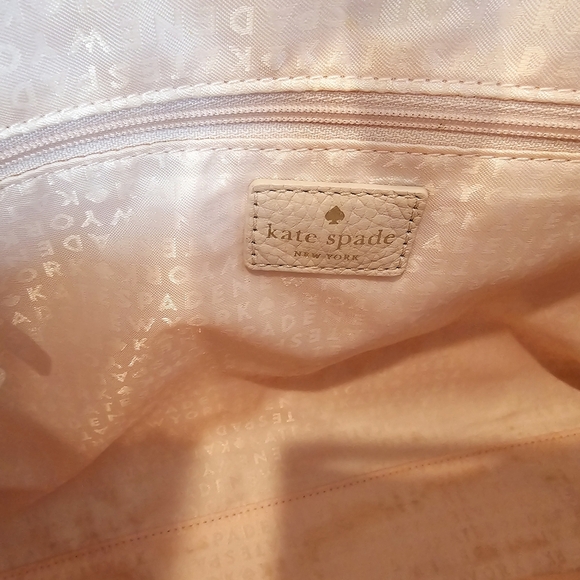 Kate Spade Elegant Pink Handbag with Scarf Accent - Picture 10 of 10